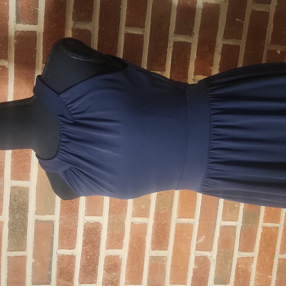 Banana Republic halter dress, size 2 - Picture 2 of 6